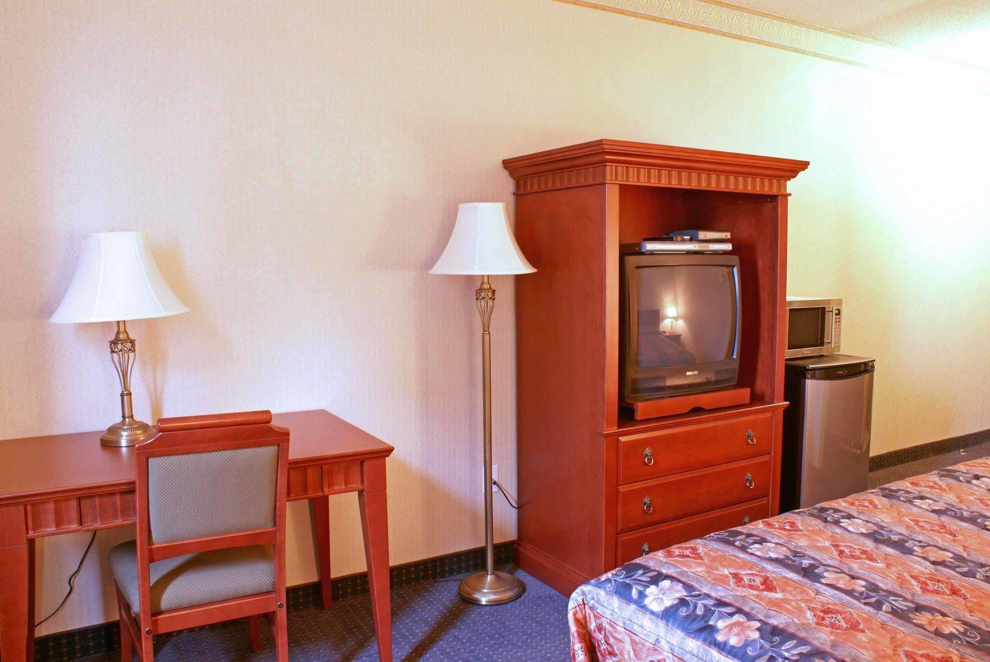 Vaughan Motel Brampton